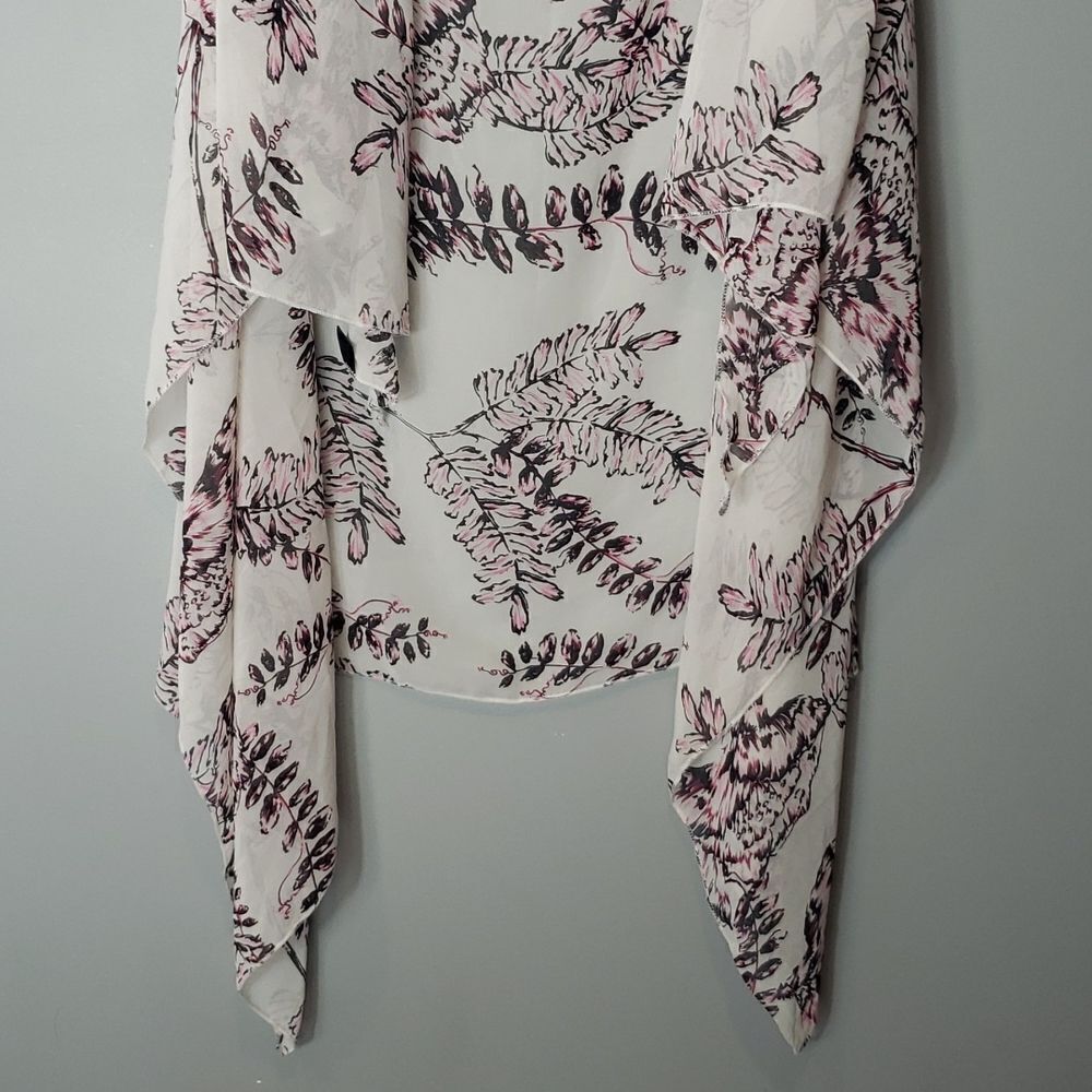Floral Print Women's Scarf - Pink and White - Picture 3 of 8